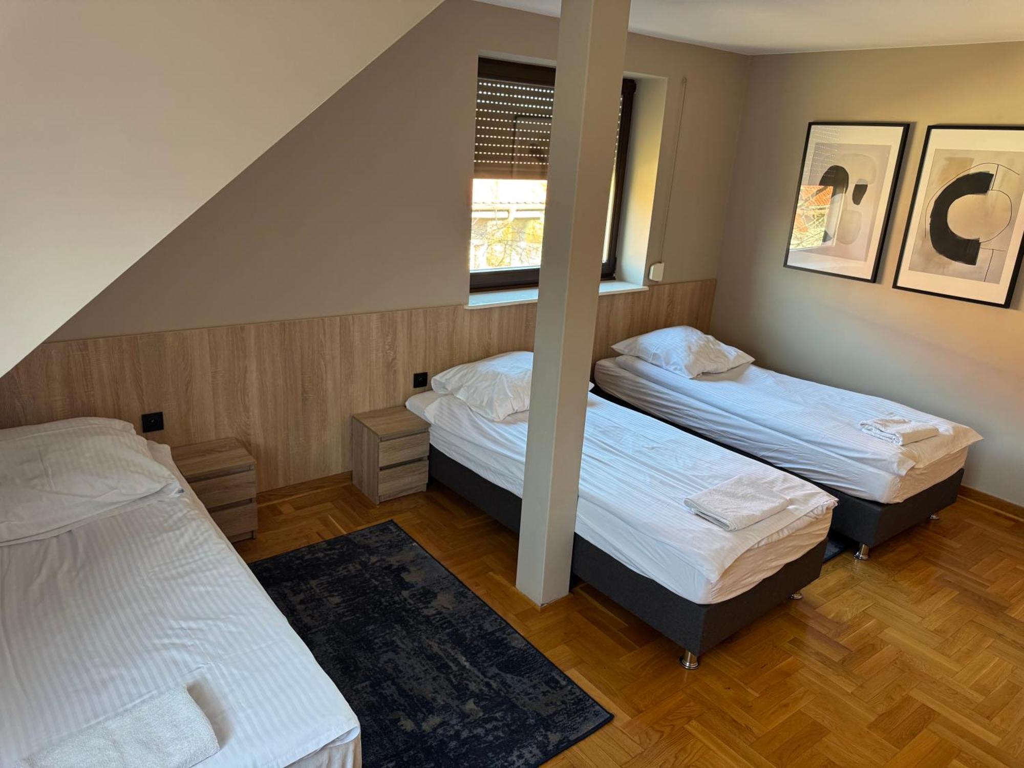 Hotel Zodiak Sucha  Kültér fotó